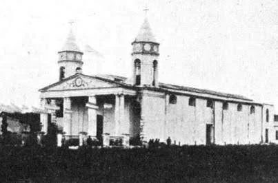Primera capilla colonial en Itatí con peregrinos guaraníes y mestizos