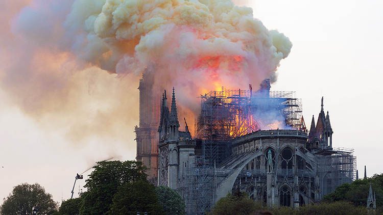 Notre-Dame de París tras el incendio de 2019 y su proceso de restauración