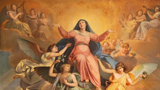 Asunción de la Virgen María al Cielo: Historia, Mensaje, Milagros y Devoción en el Mundo Asuncion De Maria Al Cielo E1752161824990