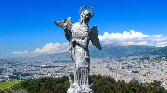 Panecillo Ec 700x391 1