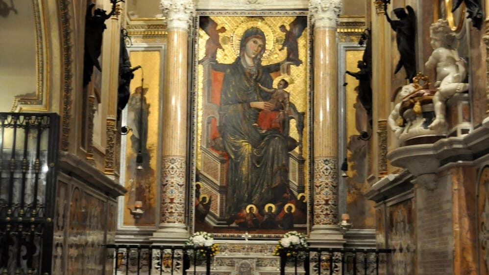 Nuestra Señora de Monte Vergine: historia, icono, milagros y peregrinaciones de “Mamma Schiavona” NuestraSenoradeMonteVirgine E1760360979313