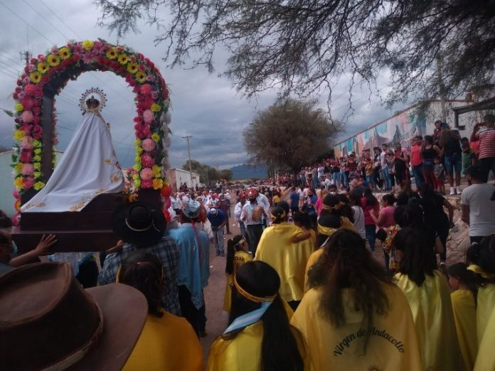 Nuestra Señora del Rosario de Andacollo: Historia, Milagros y Devoción Viva en los Andes image